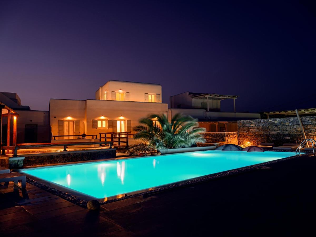 Secret Island Villa Турлос Екстериор снимка