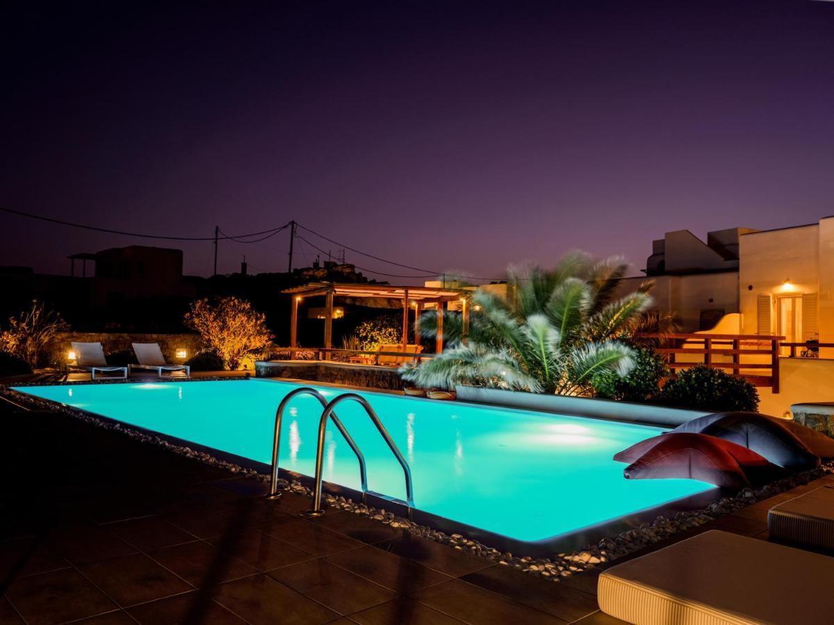 Secret Island Villa Турлос Екстериор снимка